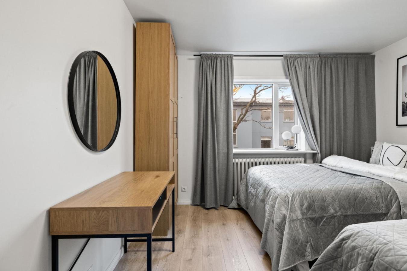 Lejlighed Lokastigur Charming And Inviting Apartment